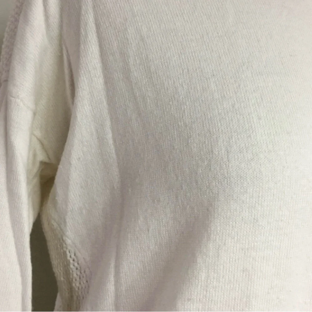 3/$25 Banana Republic Women Cream Perforated Back Knit Sweater Size Small Preppy